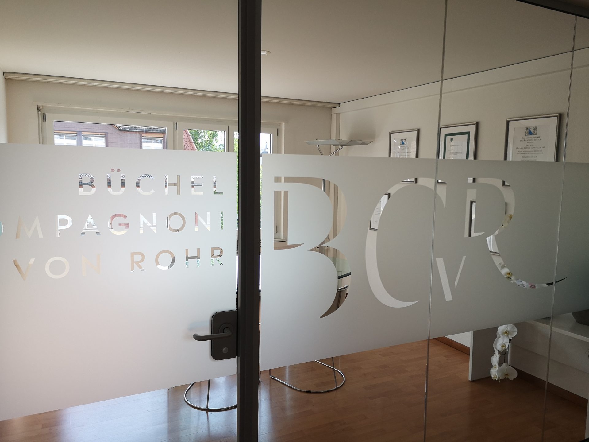 Logodesign Z rcher Anwaltskanzlei Professionelles Branding logodesign-z-rcher-anwaltskanzlei-professionelles-branding